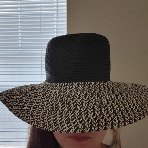 Banana Republic Beach Hat NWT - Picture 5 of 5